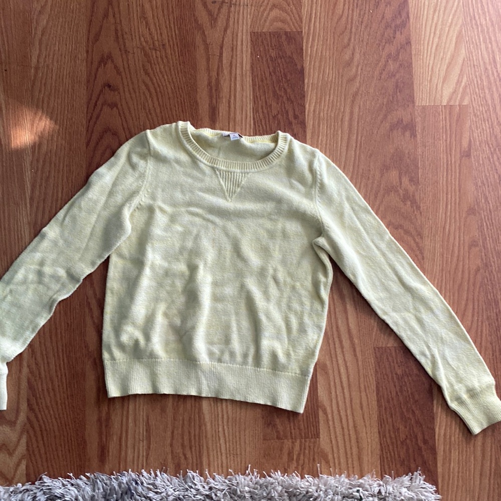 Gap knitted sweater